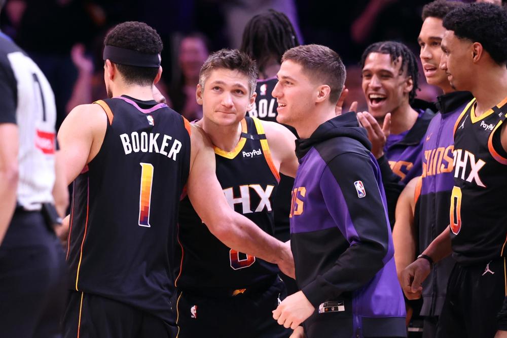 他在训练中 他在训练中