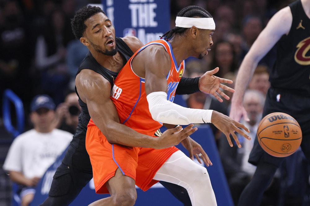 判球场形势 判球场形势