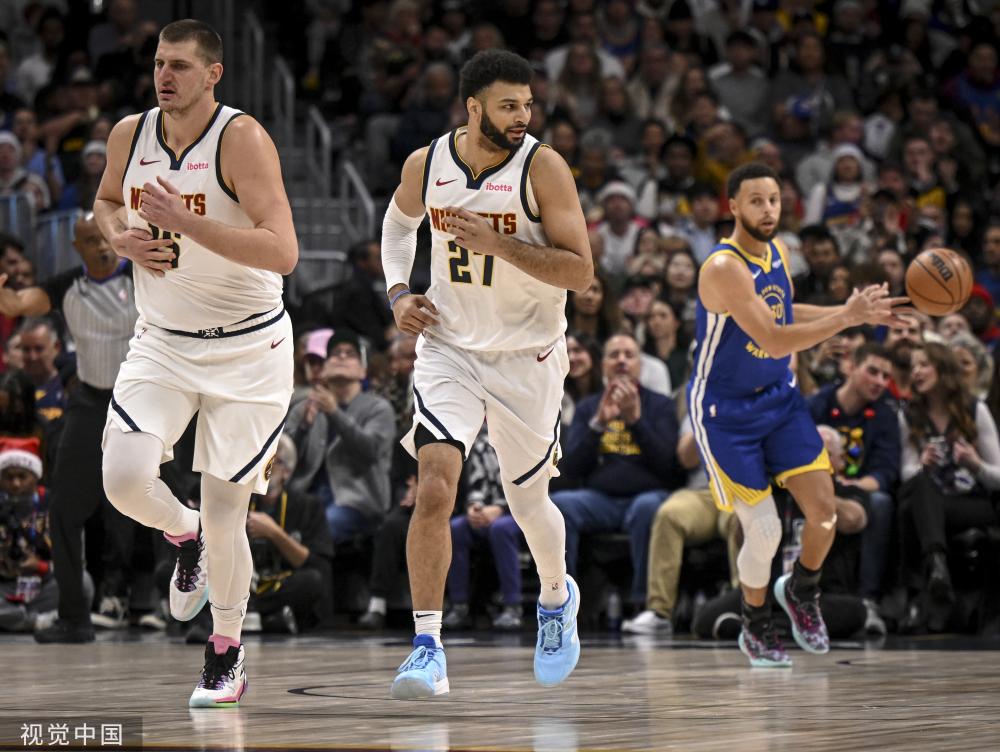 色的篮球智 色的篮球智