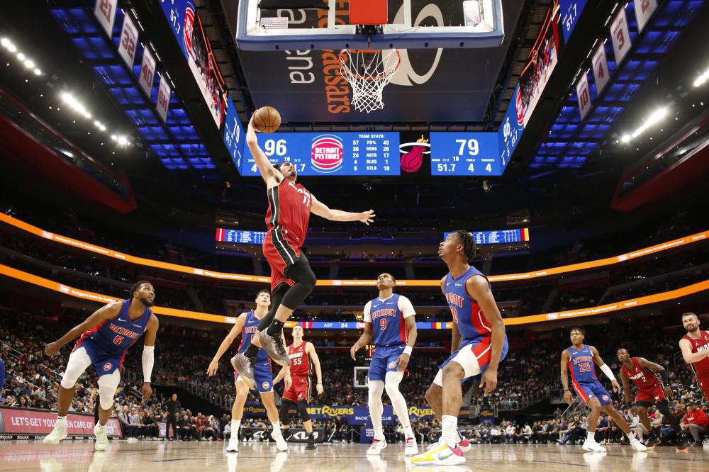 摩尔在20 摩尔在20